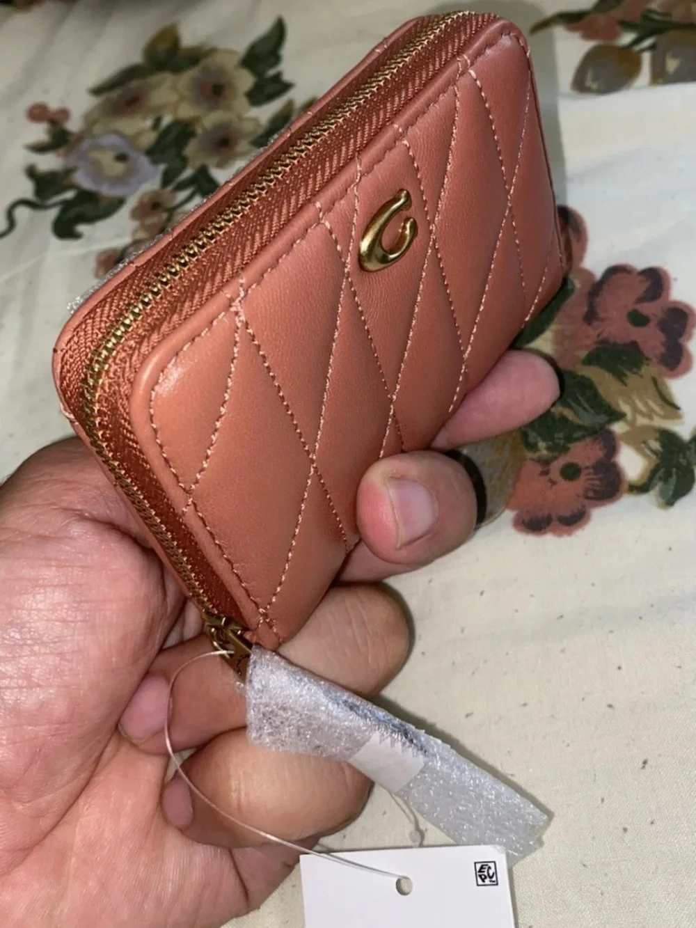 Coach Women’s Zip-Around Wallet Peach Quilted Logo Zipper Credit Card